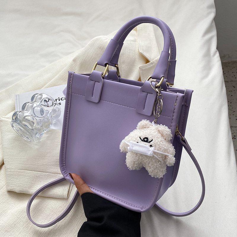 Túi đeo chéo dáng vuông nhỏ thiết kế dễ thương thời trang cho nữ IELGY