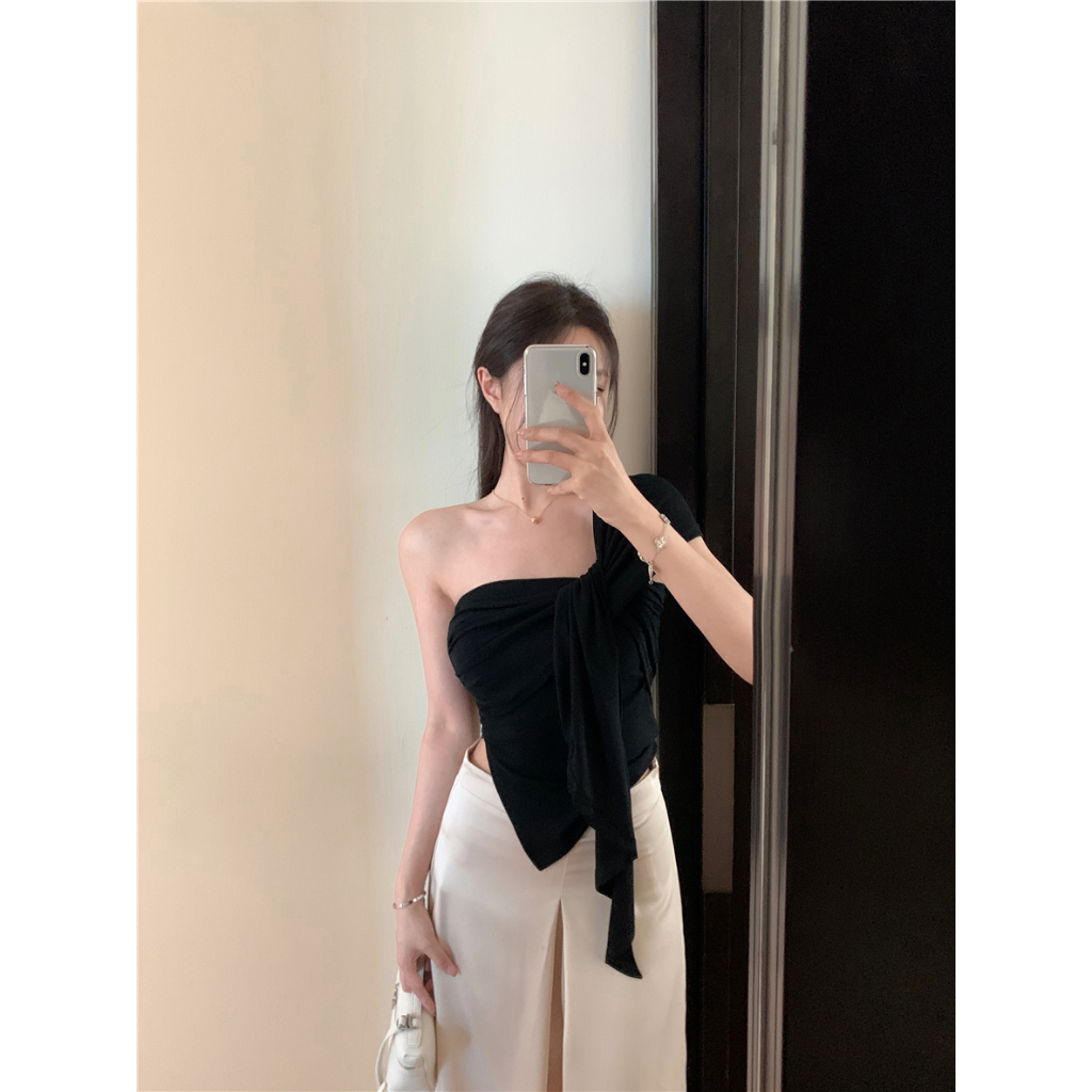 Áo Hai Dây Trễ Vai Xếp Ly Đa Năng