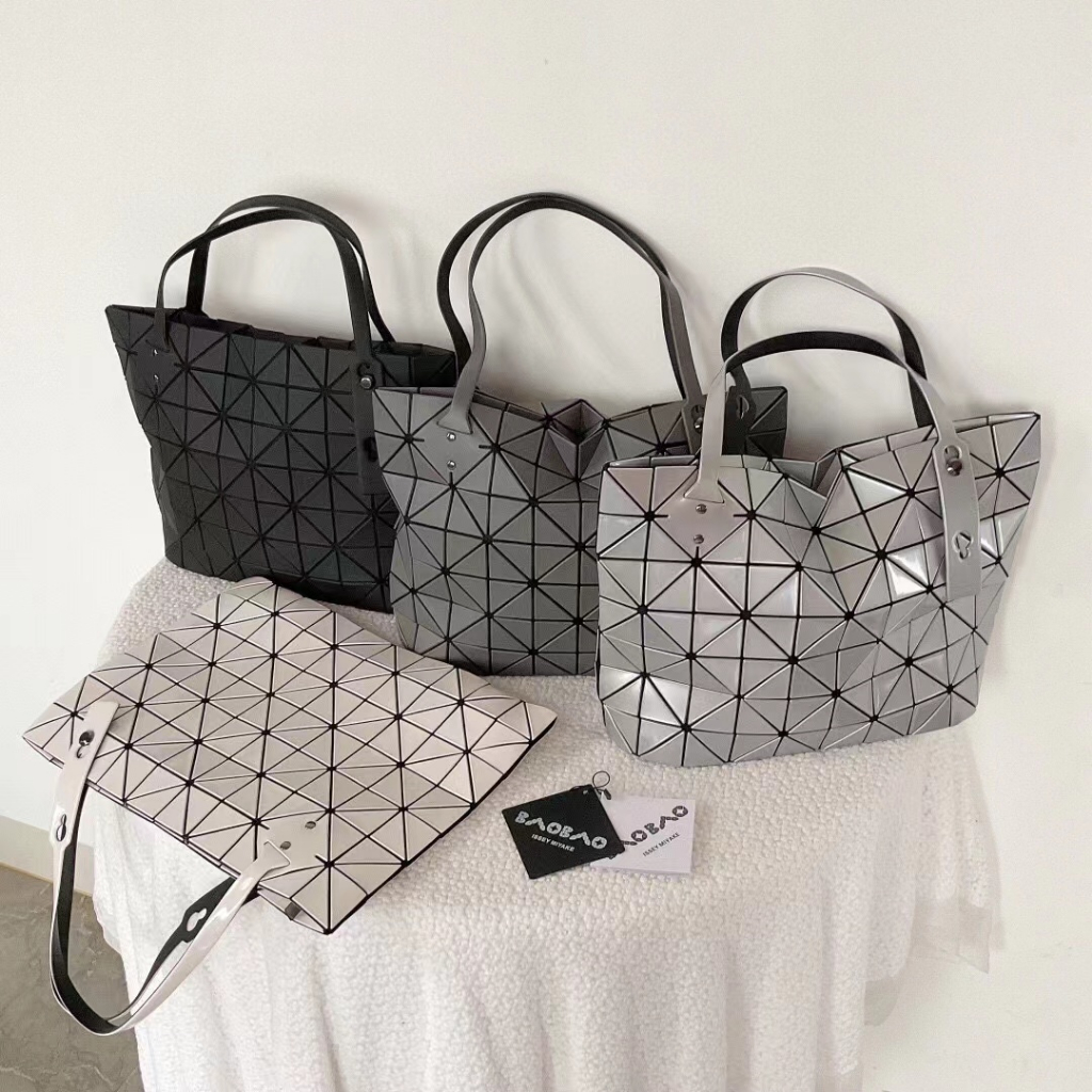 100% Bao Bao Issey Miyake Bag The New rhombic plaid bag Shoulder Bags handbag Women's bag Tote bag