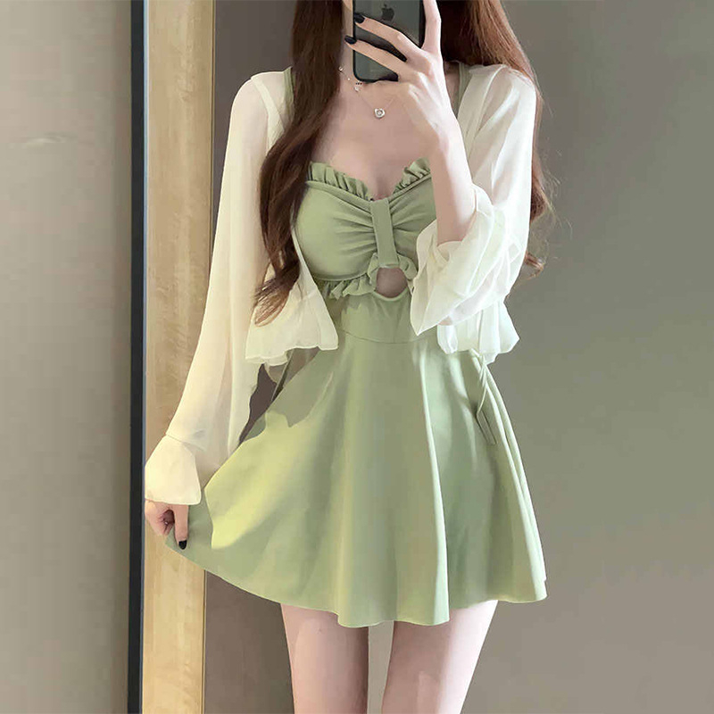Bộ Đồ Bơi 2 Mảnh Áo Tay Dài Chống Nắng Kèm Vỏ Ngoài K270