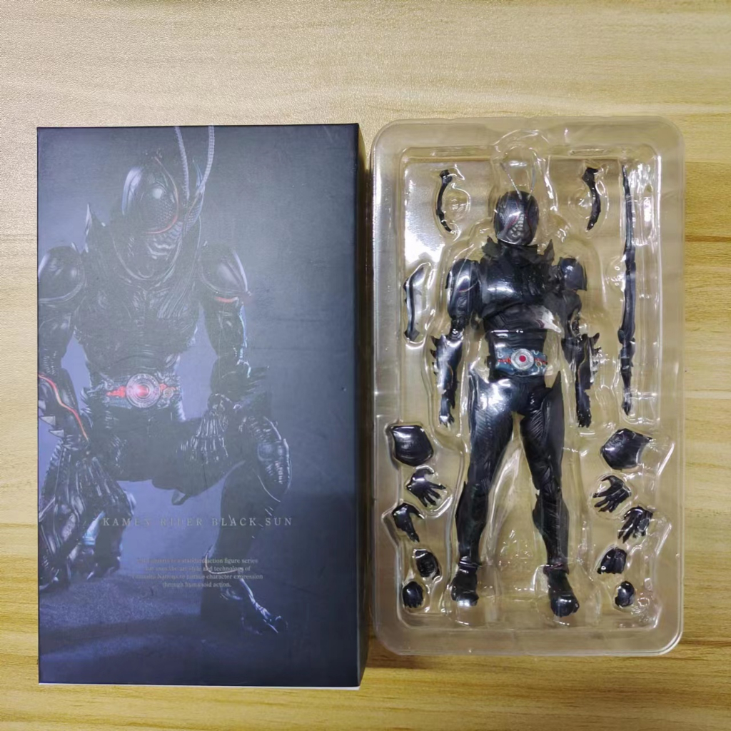 Đồ Chơi Mô Hình Nhân Vật Kamen Rider SHFiguarts Masked Rider Black Sun Ultimate Kuga Kabuto 16cm