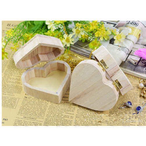 Có thể bán buôn Mới Đáng Yêu Bằng Gỗ Hình Trái Tim Trang Sức Hộp Bảo Quản Bao Bì Xách Thủ Công Trí Nóng