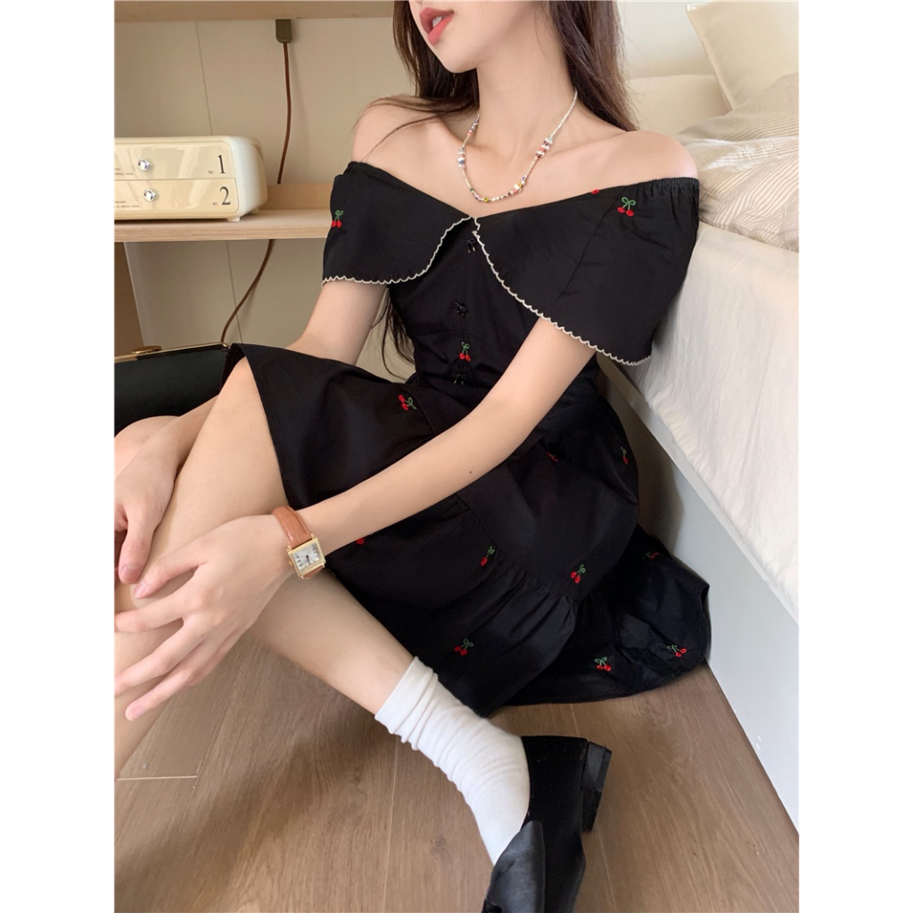 Đầm Cổ Bẻ Thêu Hình Quả Cherry Mùa Hè 65871