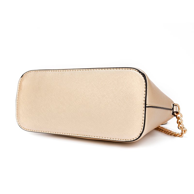 Túi Đeo Chéo Hình Vỏ Sò Phối Dây Xích Thời Trang Cho Nữ