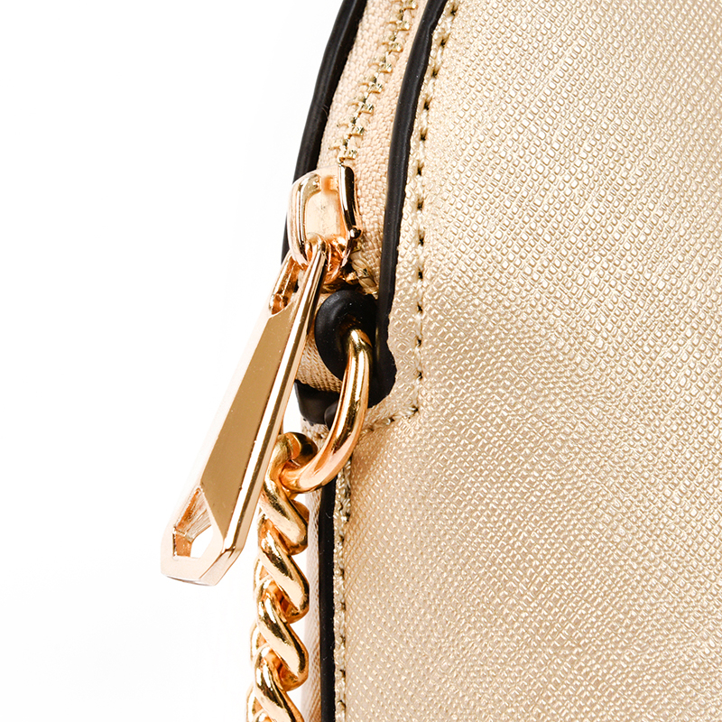 Túi Đeo Chéo Hình Vỏ Sò Phối Dây Xích Thời Trang Cho Nữ