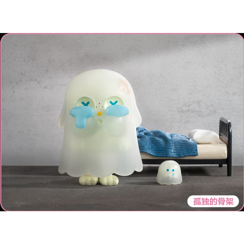 Búp Bê Hình Quái Vật CRYBABY Monster Tears POPMART  Dễ Thương Làm Quà Tặng