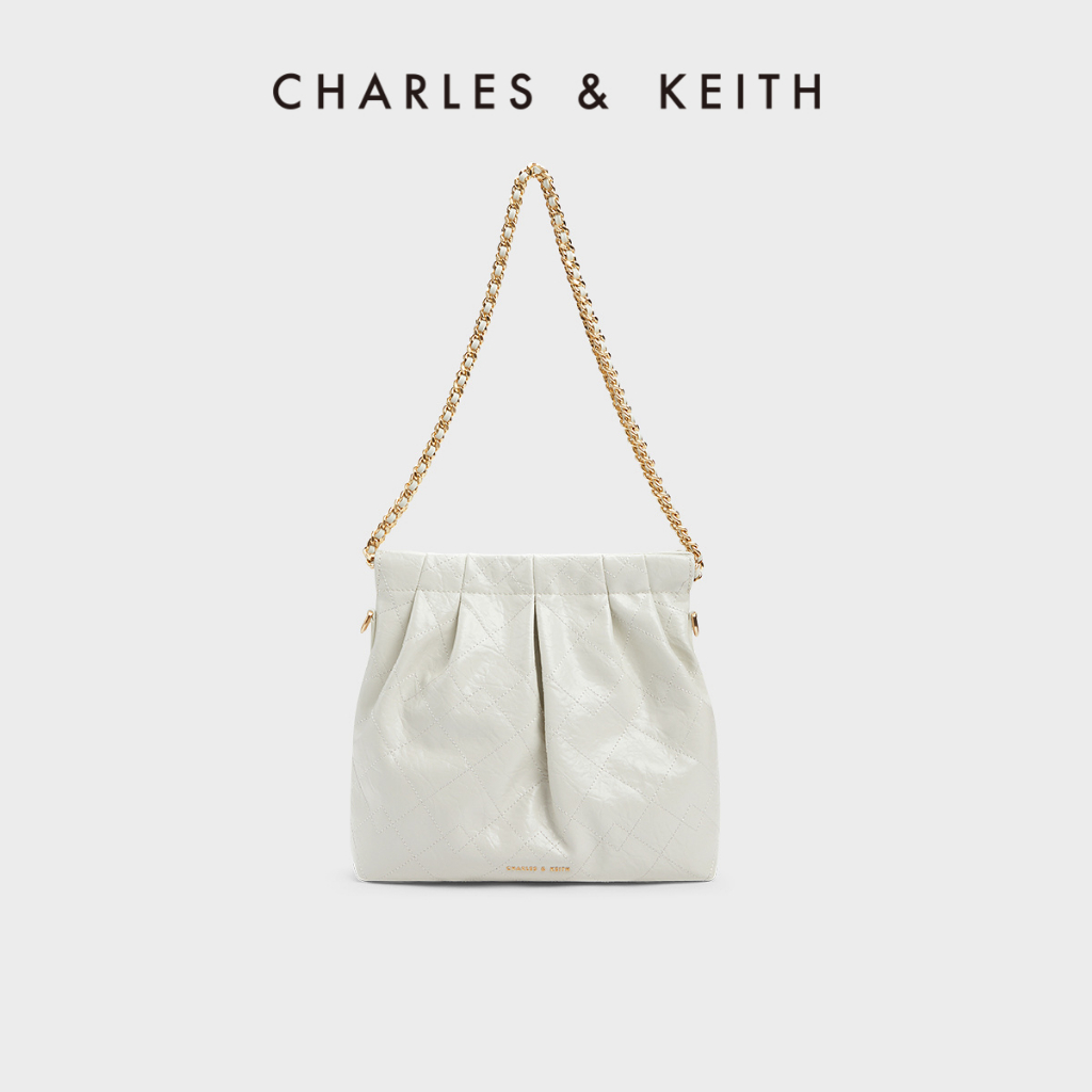 Túi Xách CHARLES & KEITH Phối Dây Xích Trẻ Trung Hợp Thời Trang