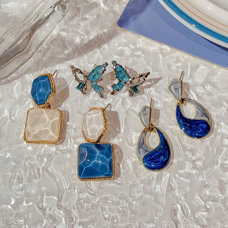 Khuyên Tai Màu Xanh Dương Thiết Kế Mới Thời Trang Theo Phong Cách Hàn Quốc