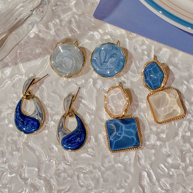 Khuyên Tai Màu Xanh Dương Thiết Kế Mới Thời Trang Theo Phong Cách Hàn Quốc