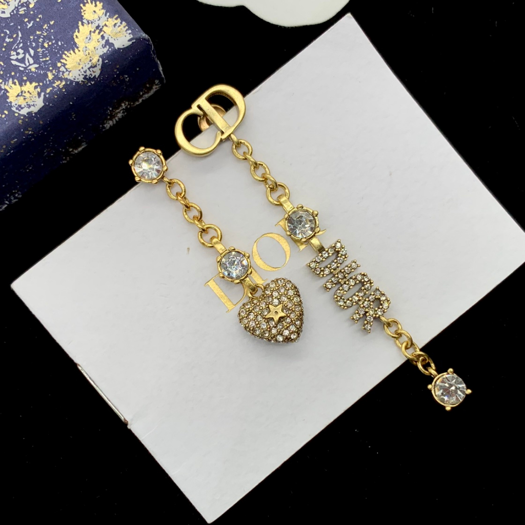 Bông Tai Mạ Bạc 925 Không Đối Xứng Hình Trái Tim Và Ong Đính Tua Rua Thời Trang