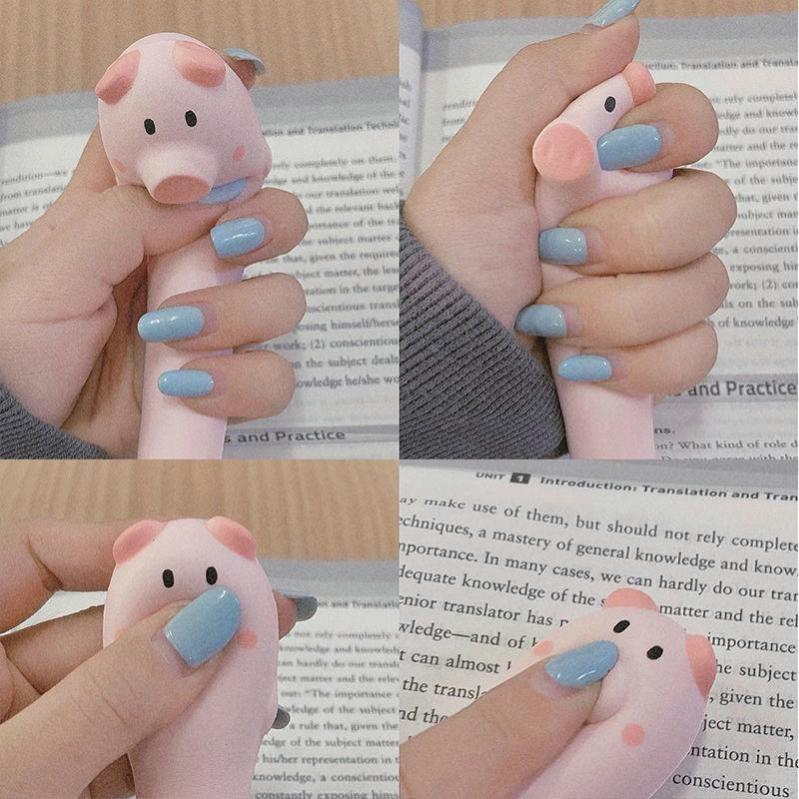 Bút Mực Gel Mực Đen Hình Chú Heo Hoạt Họa Vui Nhộn Cho Học Sinh