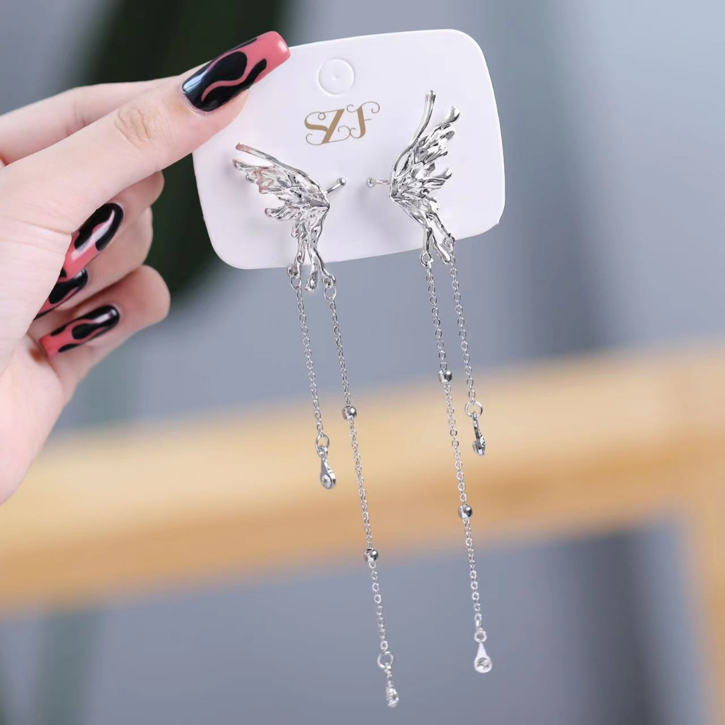 Bông Tai Kim Loại Dáng Dài Hình Bướm Phối Tua Rua Dễ Thương Thời Trang Cho Nữ PD1494