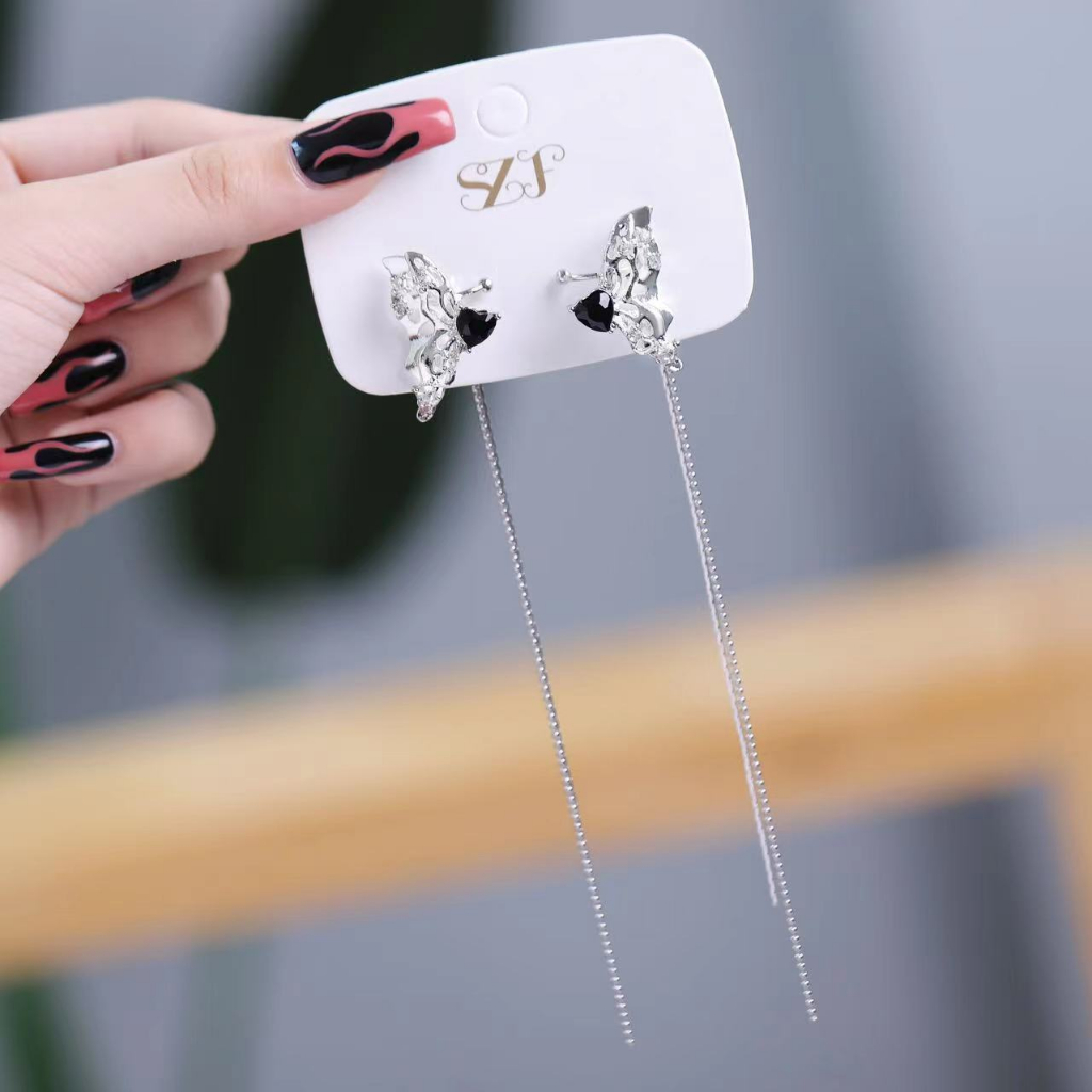 Bông Tai Kim Loại Dáng Dài Hình Bướm Phối Tua Rua Dễ Thương Thời Trang Cho Nữ PD1494