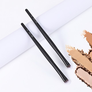 Cọ đánh phấn mắt DUcare cán gỗ màu đen sang trọng