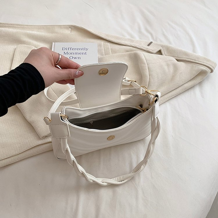 Túi Đeo Chéo Thiết Kế Thời Trang Hàn Quốc Dành Cho Nữ IELGY