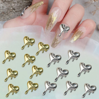 Set 10 phụ kiện trang trí móng tay hình trái tim xinh xắn