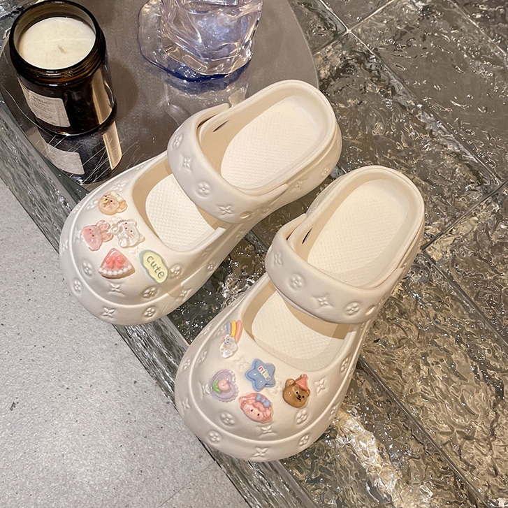 One more shoes⭐Dép Xăng Đan Đi Biển Đế Dày Mềm Mại Chống Trượt Họa Tiết Hoạt Hình Thời Trang Mùa Hè Cho Nữ