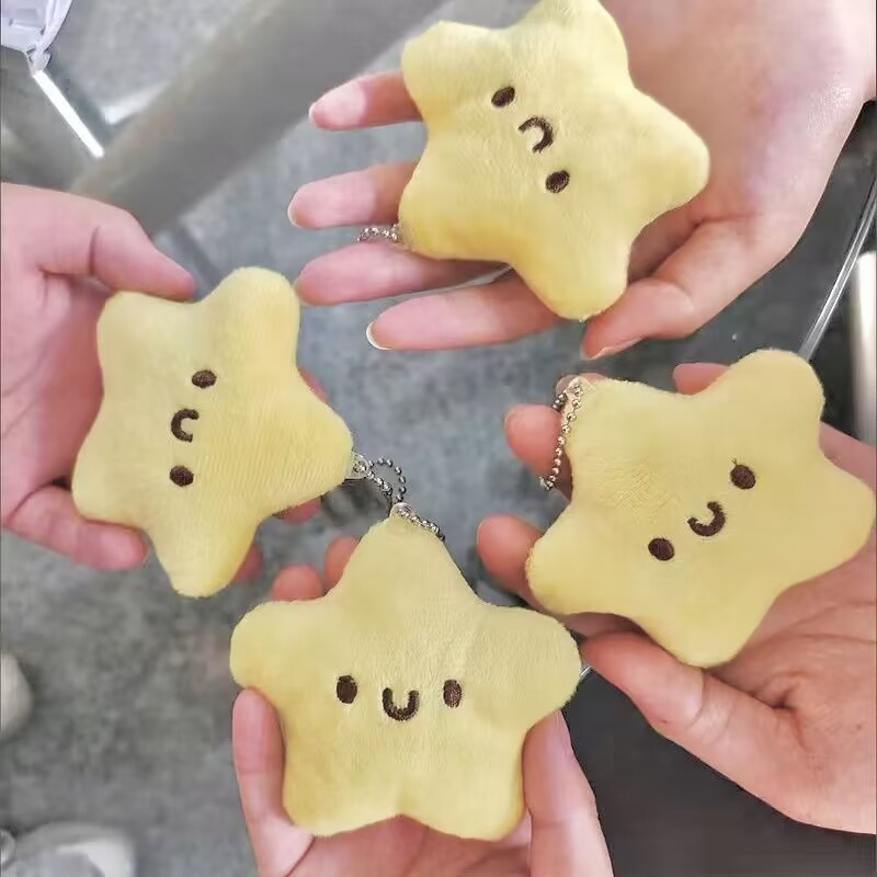 Móc Khóa Hình Ngôi Sao Nhồi Bông Dễ Thương