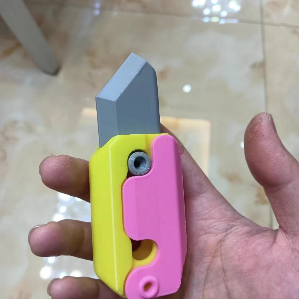 Đồ Chơi Xốp Squishy Giảm Stress Hình Dao Cà Rốt 3D Dễ Thương