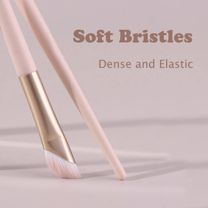 Cọ Trang Điểm Mũi Highlight BYSpink