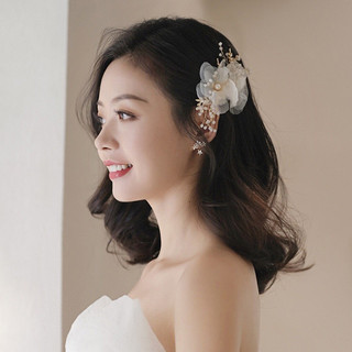 Kẹp tóc gắn hoa đính đá pha lê sang trọng cho phù dâu