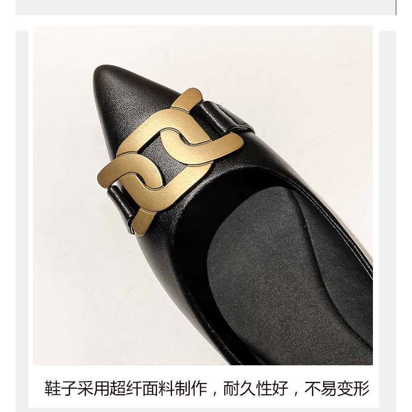 Giày Búp Bê Đế Mềm Mũi Nhọn Miệng Nông Phối Dây Xích Kim Loại Thời Trang 2023 Cho Nữ