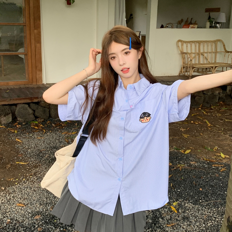 LIVE GREAT Áo Thun Ngắn Tay Họa Tiết Kẻ Sọc Màu Xanh Dương Phong Cách Hàn Quốc Thời Trang Mùa Hè Mới Cho Nữ