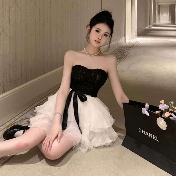 Đầm Ống Mỏng Vừa Vặn Eo Cao Thiết Kế Ba Chiều Đính Kim Sa Hoa Hồng Phong Cách Hàn Quốc Quyến Rũ Cho Nữ