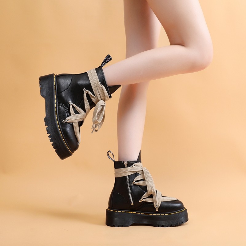 Việt Giày Bốt Martin Mũi Nhọn Đế Dày Thời Trang Cá Tính Cho Nam