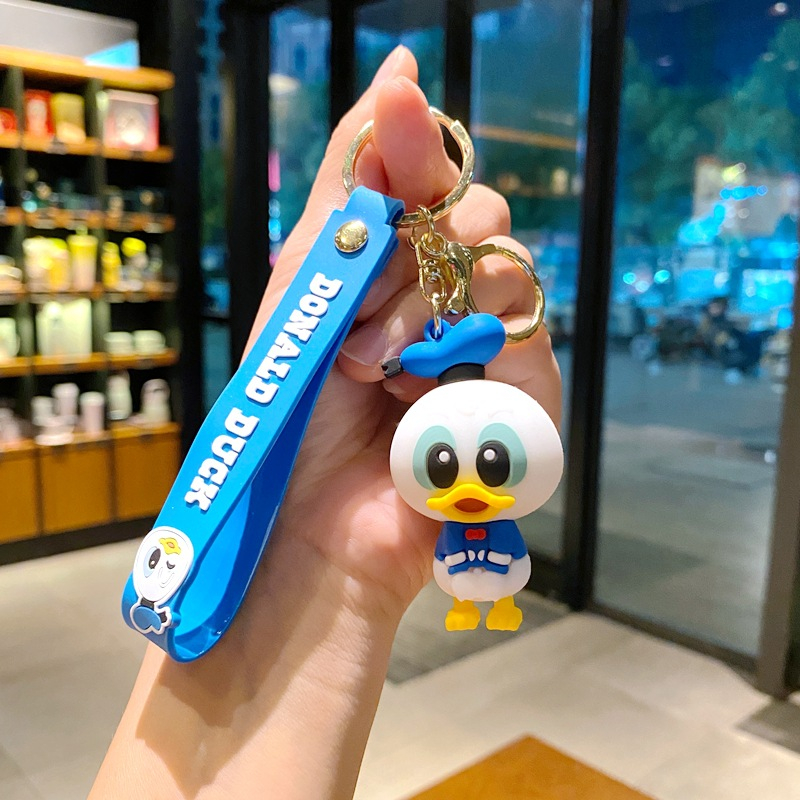 Móc Khóa Hình Vịt Donald / Gấu / Dâu Tây Hoạt Hình Dễ Thương