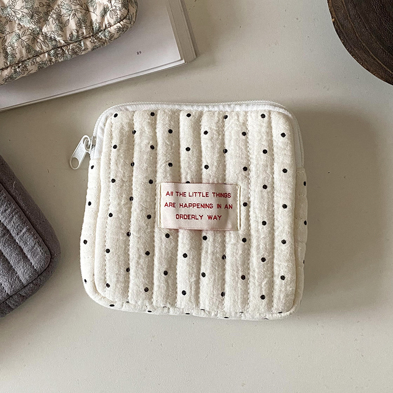 Túi Đựng Mỹ Phẩm / Tai Nghe / Son Môi Thiết Kế Dễ Thương Tiện Dụng