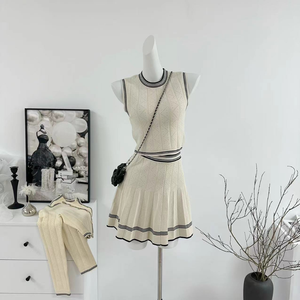 Set Áo Khoác Cardigan Dài Tay + Chân Váy Xếp Ly Lưng Cao Thời Trang Dành Cho Nữ