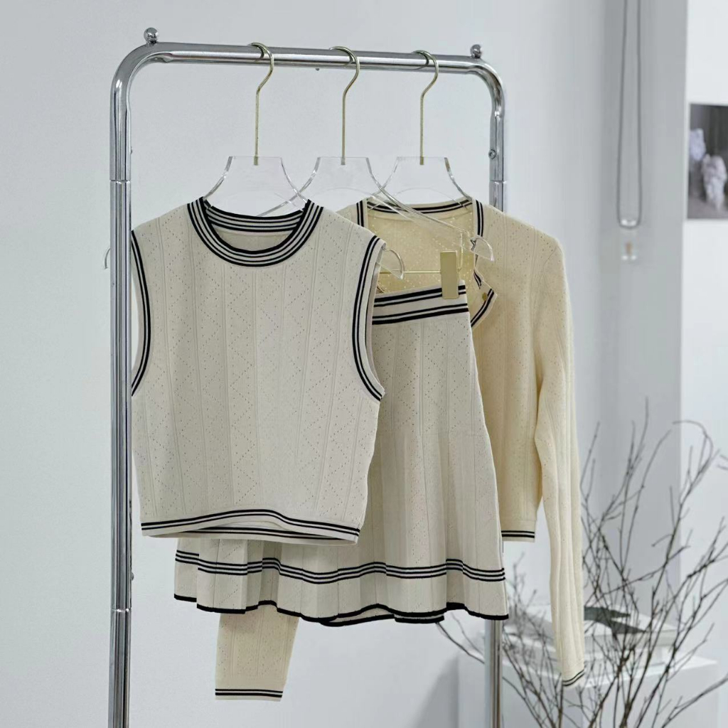 Set Áo Khoác Cardigan Dài Tay + Chân Váy Xếp Ly Lưng Cao Thời Trang Dành Cho Nữ