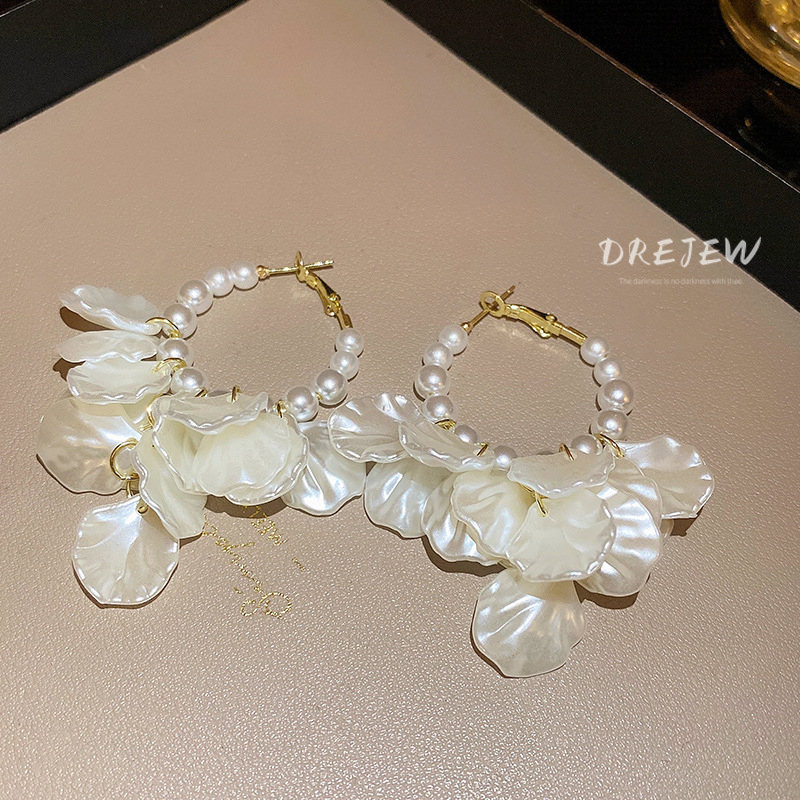 Bông Tai Mạ Bạc Hình Cánh Hoa Đính Ngọc Trai Sang Trọng Thời Trang Cho Nữ