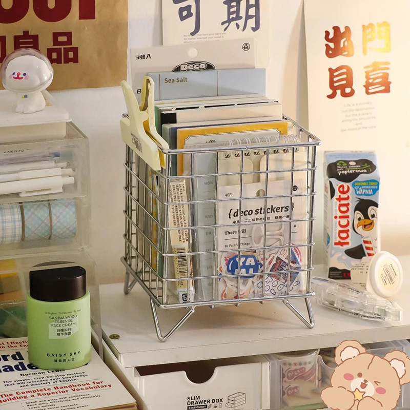 Giỏ Sắt Đựng Vật Dụng Tiện Lợi Xinh Xắn