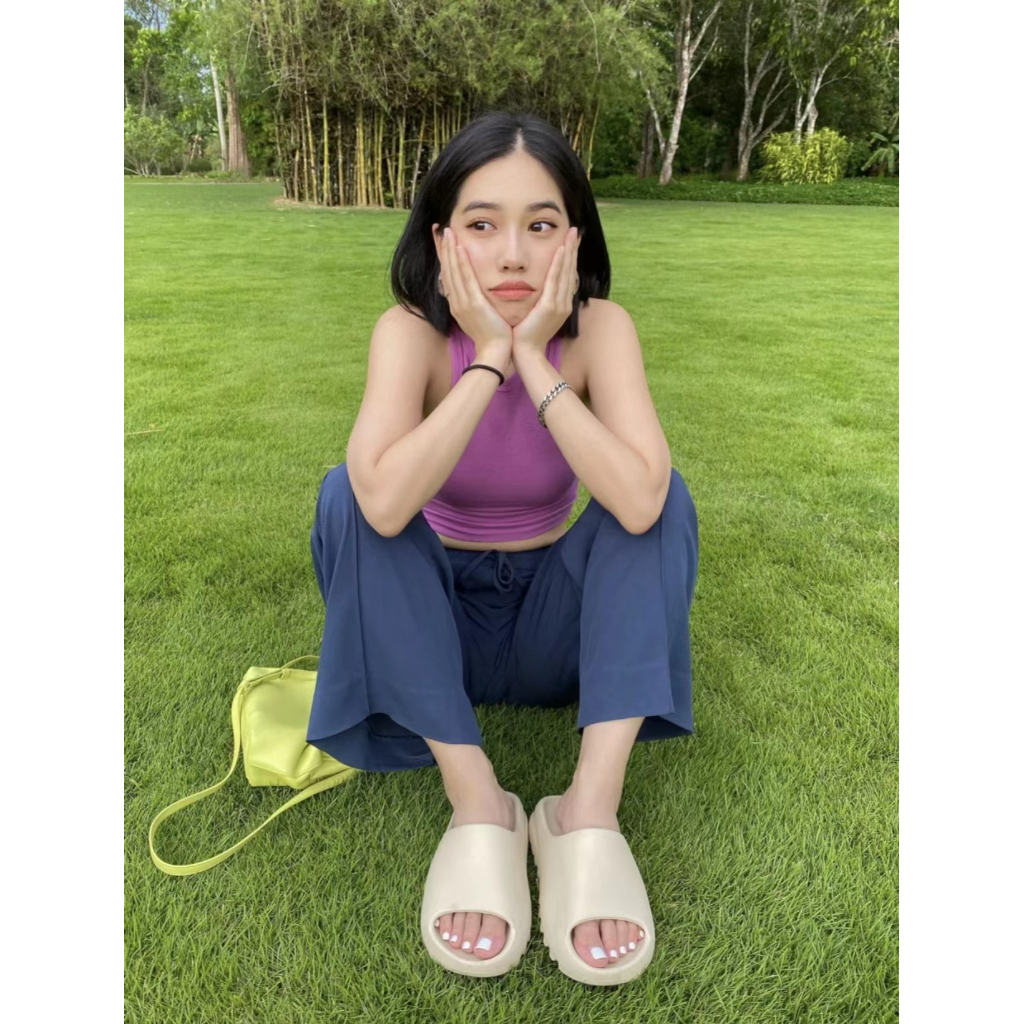 Dép Sandal Kanye West Size 31-46 EU46 / 47 Thời Trang Cho Gia Đình