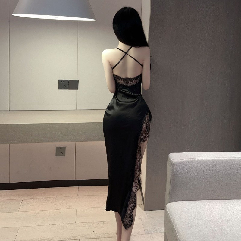 Đầm Ren Dáng Ôm Xẻ Tà Cao Gợi Cảm Quyến Rũ Dành Cho Nữ