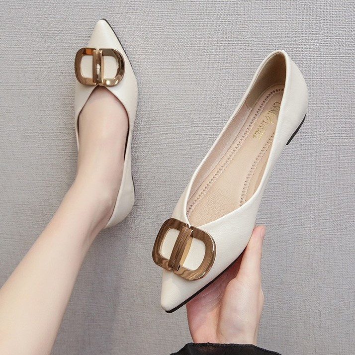 2023 autumns plus size boat shoes size 33-46 flat shoes for woman pointed soft-soled shoes giày công sở thông thường