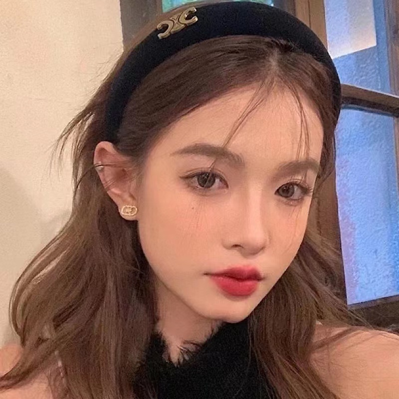 Băng đô nữ bằng đồng nhung với kết thúc bằng vàng