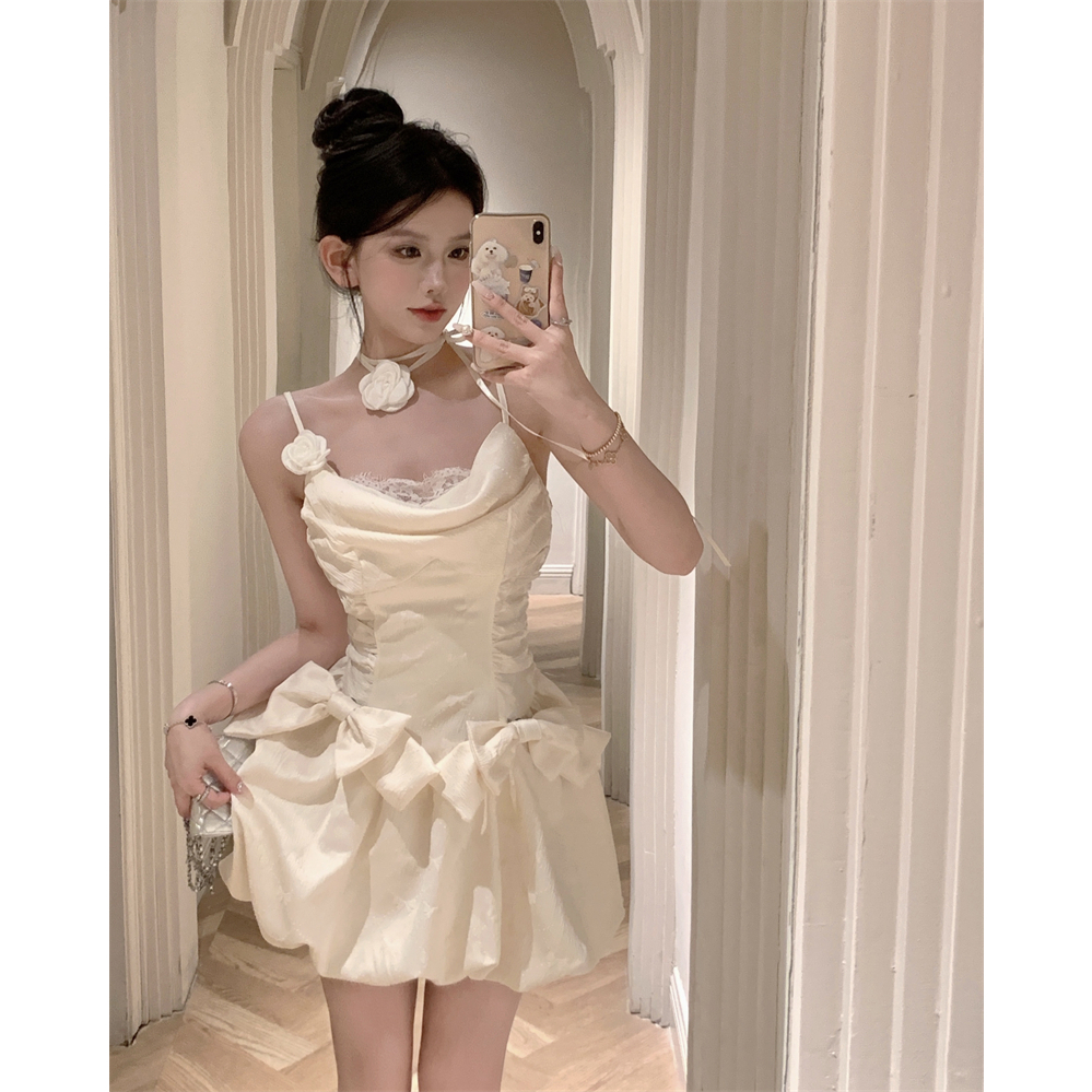 Đầm Hai Dây Ôm Dáng Lưng Cao Đính Nơ Phong Cách Hàn Quốc Quyến Rũ Cho Nữ