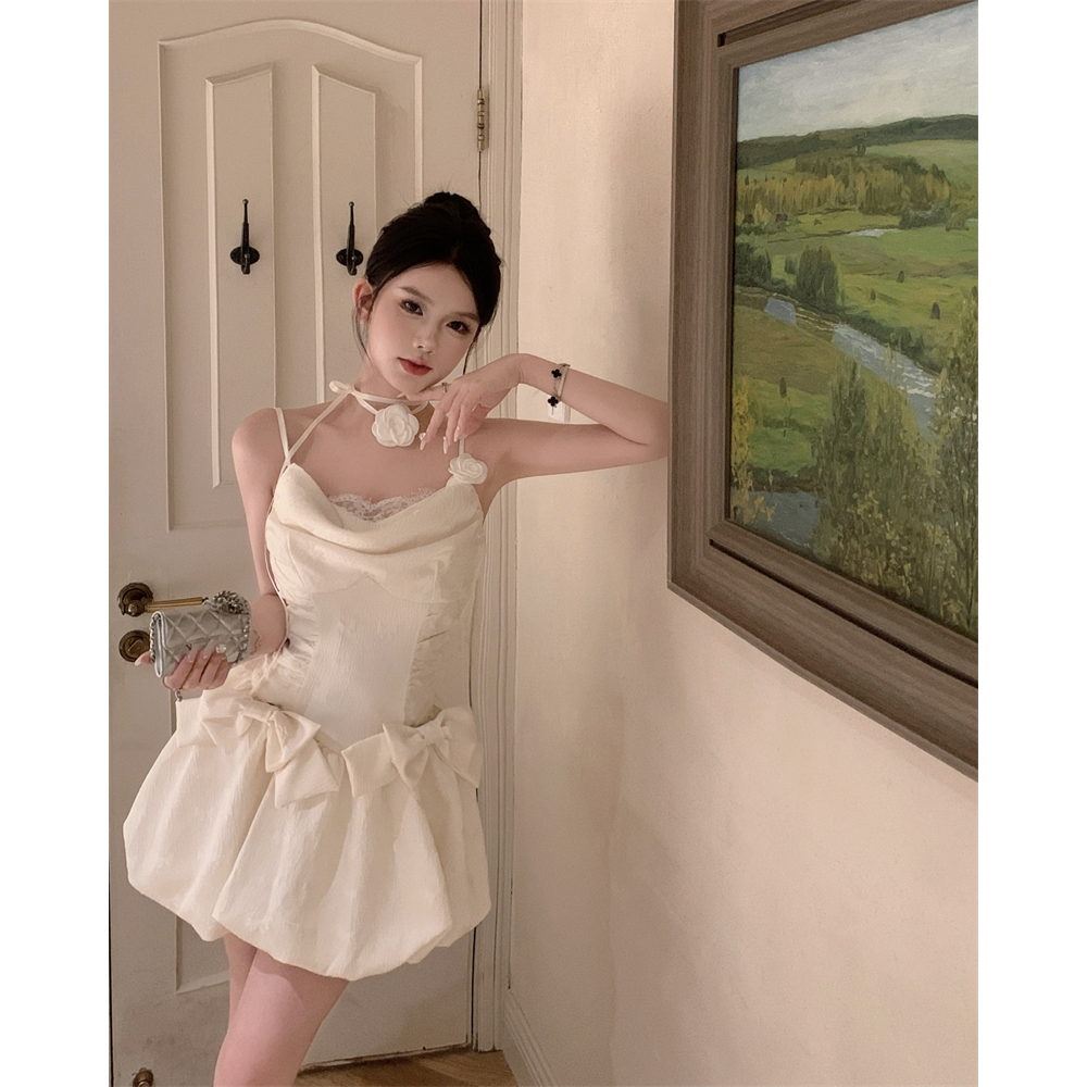 Đầm Hai Dây Ôm Dáng Lưng Cao Đính Nơ Phong Cách Hàn Quốc Quyến Rũ Cho Nữ