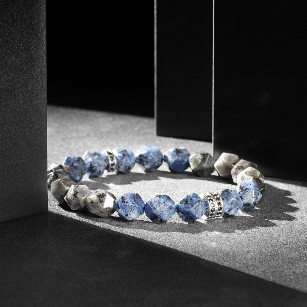 Vòng Tay Đá Kim Cương Tự Nhiên Sang Trọng Cho Nam