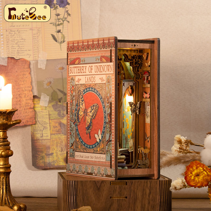 CUTEBEE【Con bướm của vùng đất đã mất】DIY Book Nook với đèn LED Nhà búp bê bằng gỗ 3D kệ sách trang trí món quà ngày lễ