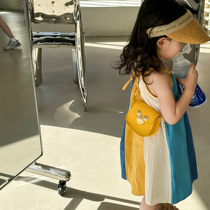 Dễ thương bé gái cầu vồng màu sọc sling dress trẻ em đáng yêu cô gái không tay váy cotton mùa hè