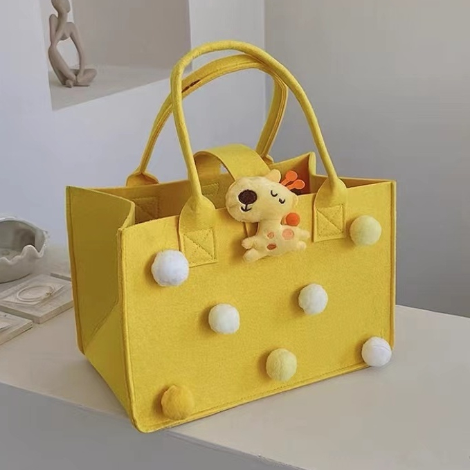 SUNNYCOLOR TÚI VẢI NỈ SIÊU ĐÁNG YÊU HOẠ TIẾT HOẠT HÌNH 2023 NEW Gấu dâu tây LOTSO L21T078