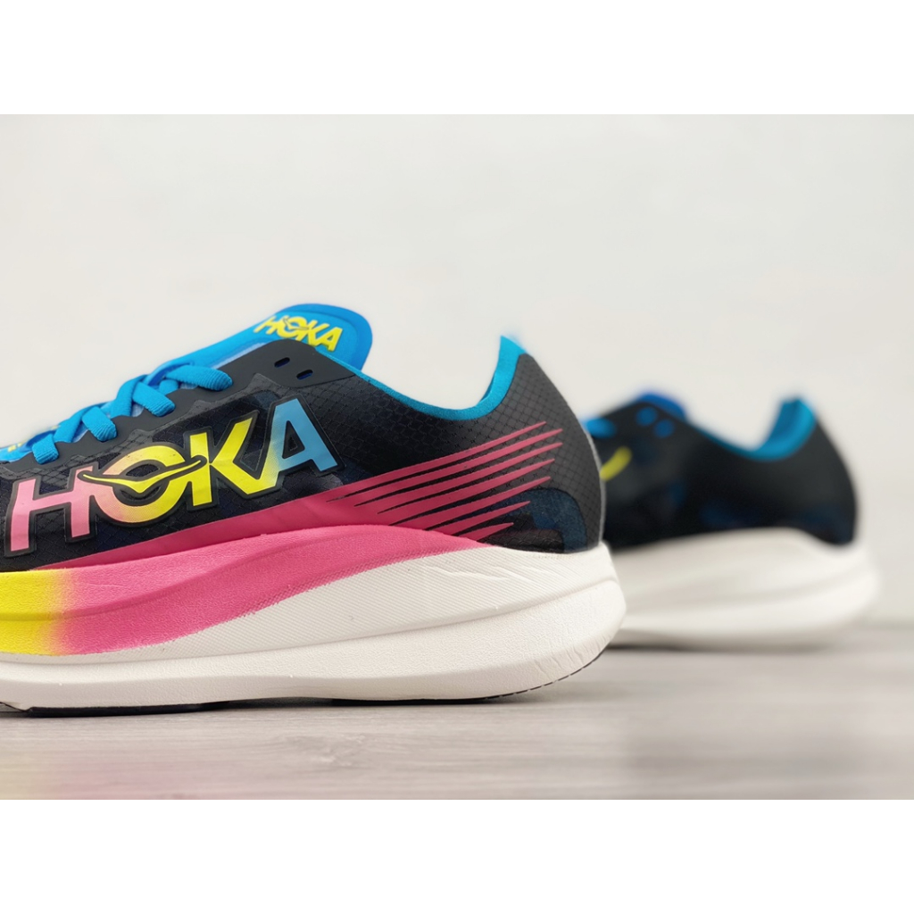 Giày Thể Thao Hoka ROCKETX2 Bằng Sợi Carbon Thoáng Khí Cao Cấp