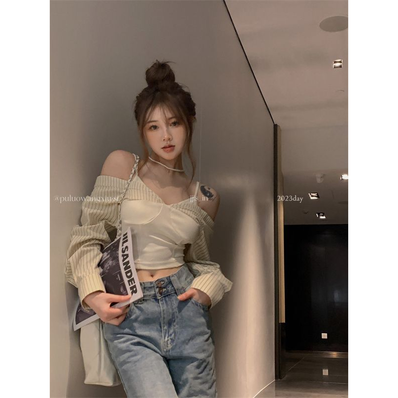 「SSUNIA」Áo sơ mi cổ v- sọc gợi cảm cho phụ nữ áo trễ vai ngắn dài tay màu be cắt trên