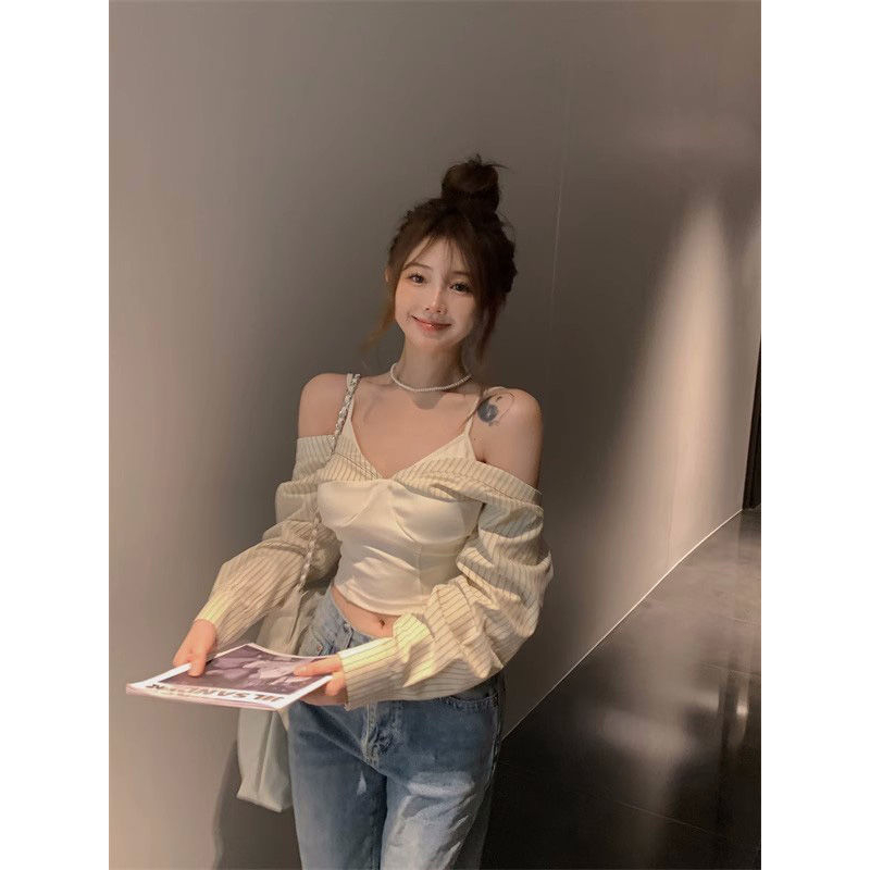 「SSUNIA」Áo sơ mi cổ v- sọc gợi cảm cho phụ nữ áo trễ vai ngắn dài tay màu be cắt trên