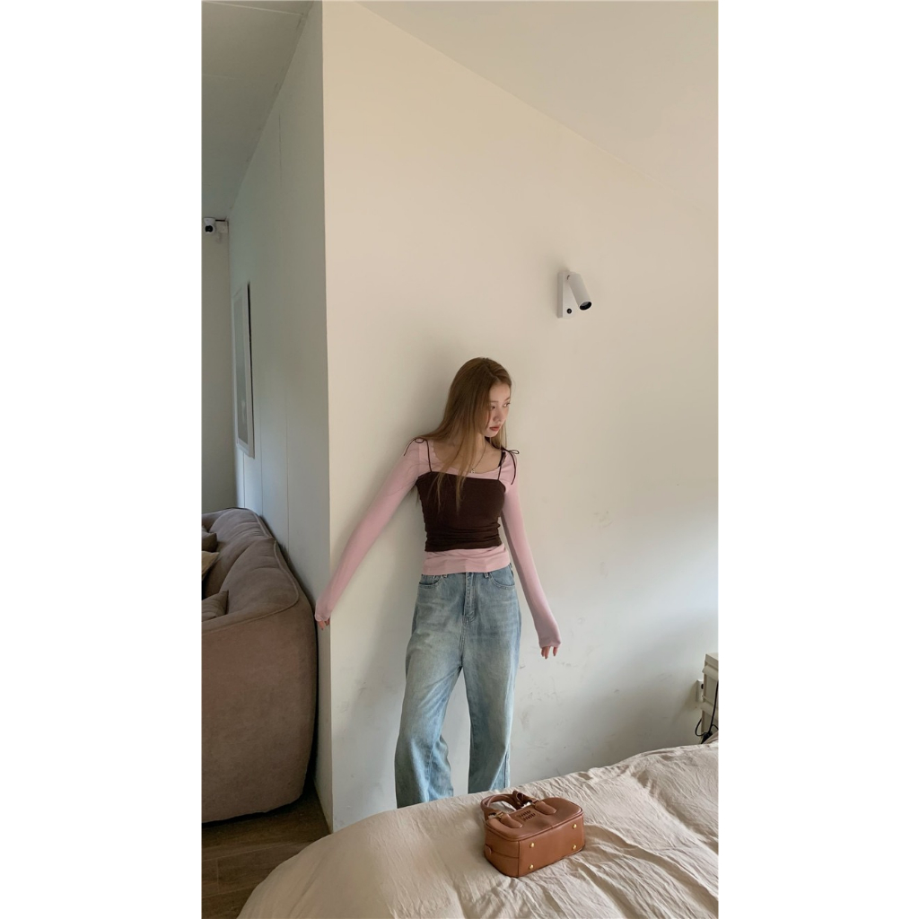 Women's two piece long sleeved T-shirt set with small suspender vest