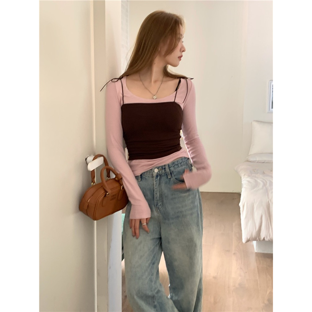 Women's two piece long sleeved T-shirt set with small suspender vest